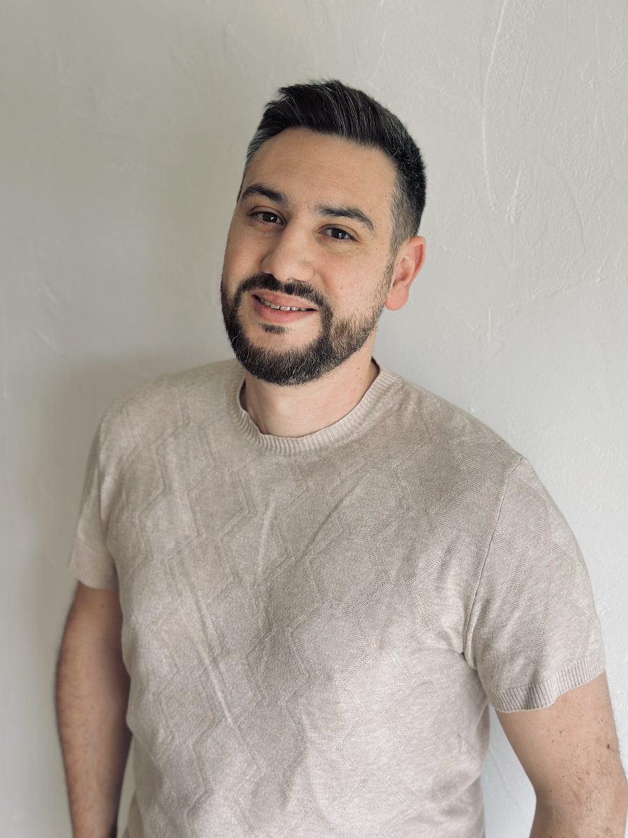 Portrait de Yoann Zuncheddu, sophrologue